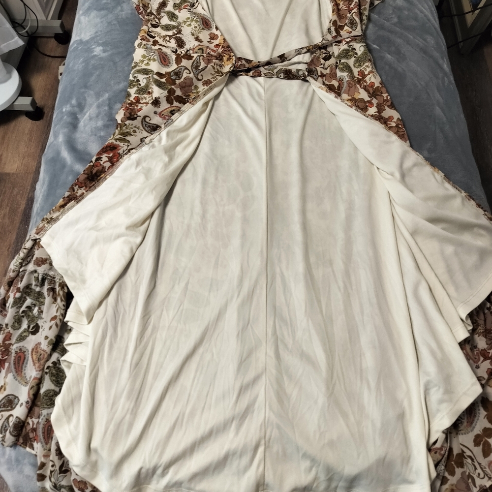 Antropologie Drew Brown Paisley Floral Wrap Dress Size M Flutter‎ Sleeves Hi Lo - Picture 9 of 16